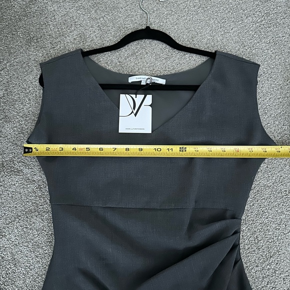 Diane Von Furstenberg NWT Bevin dress, size 6 - Picture 8 of 9